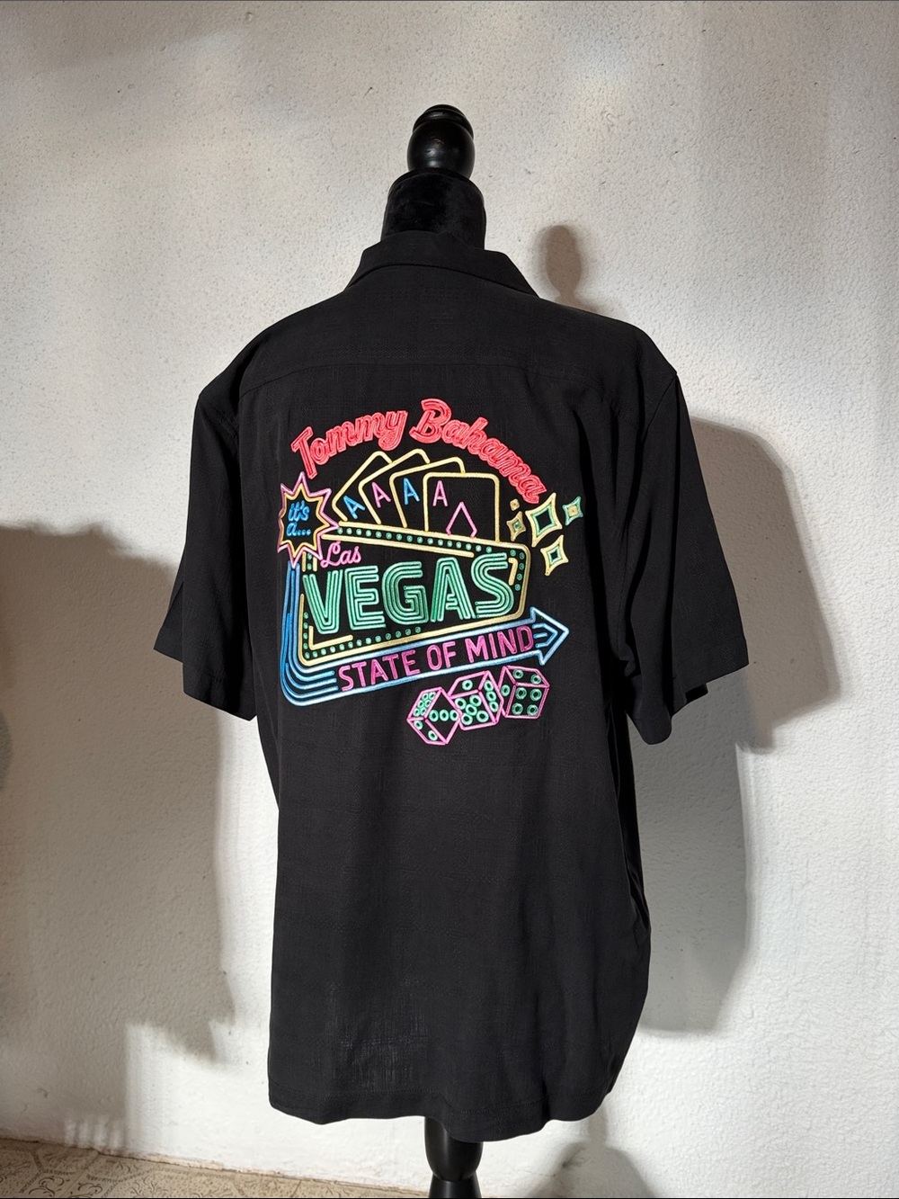 Tommy Bahama Embroidered Graphic